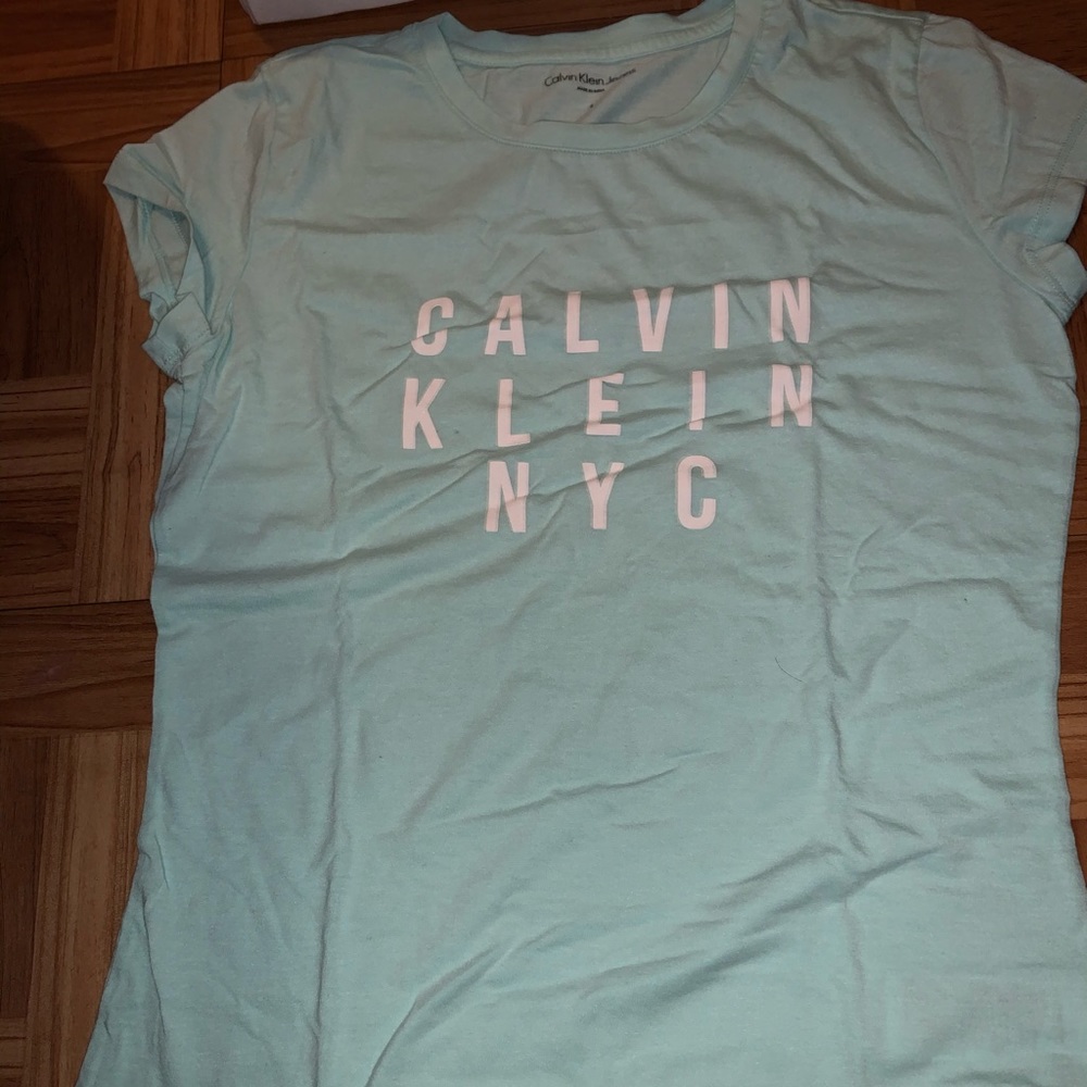 Calvin Klein shirts - Picture 2 of 4